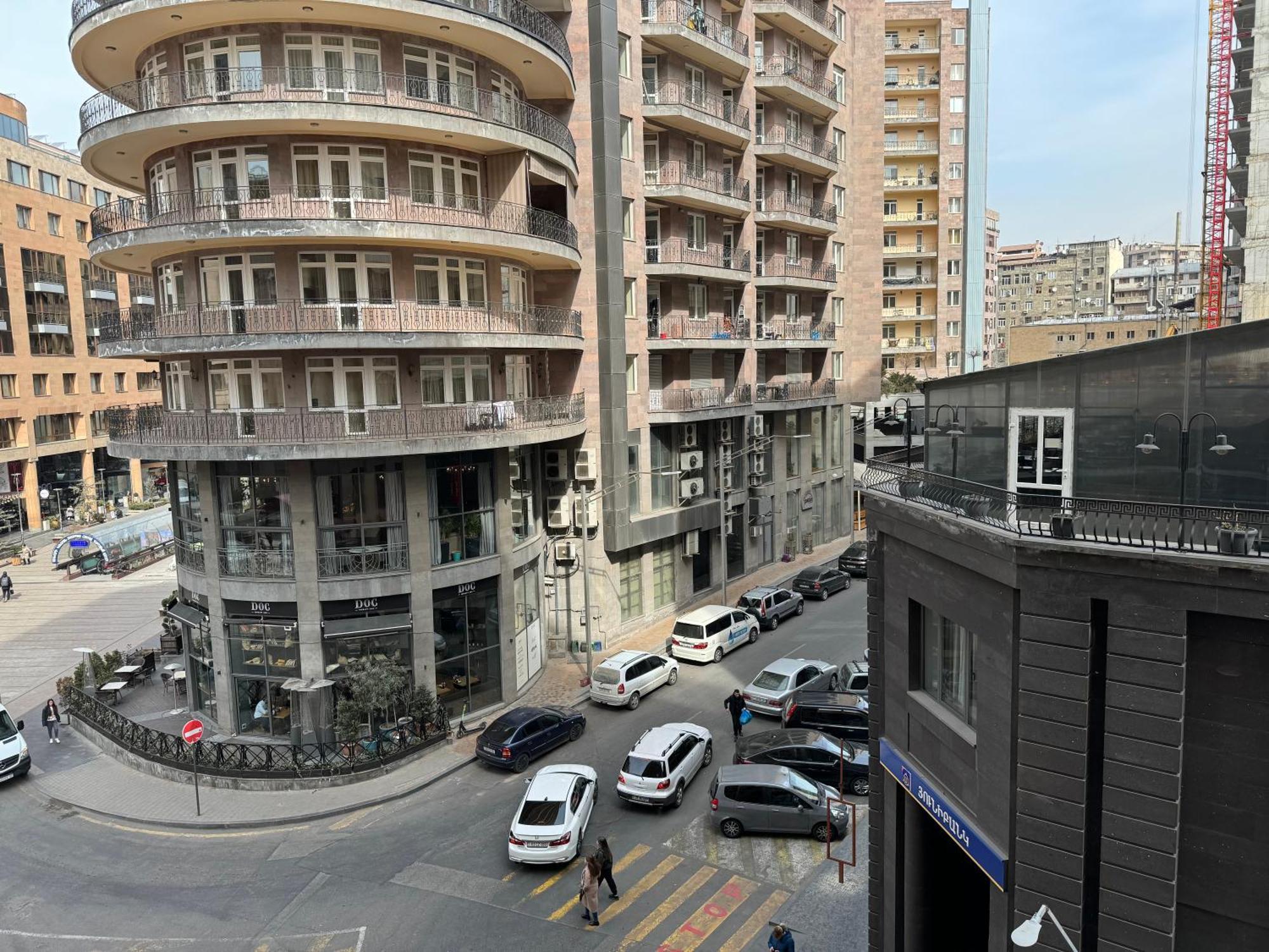Avenue Residence Yerevan Exterior photo